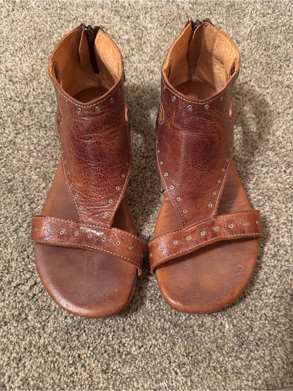 Bed|Stü Soto leather sandal